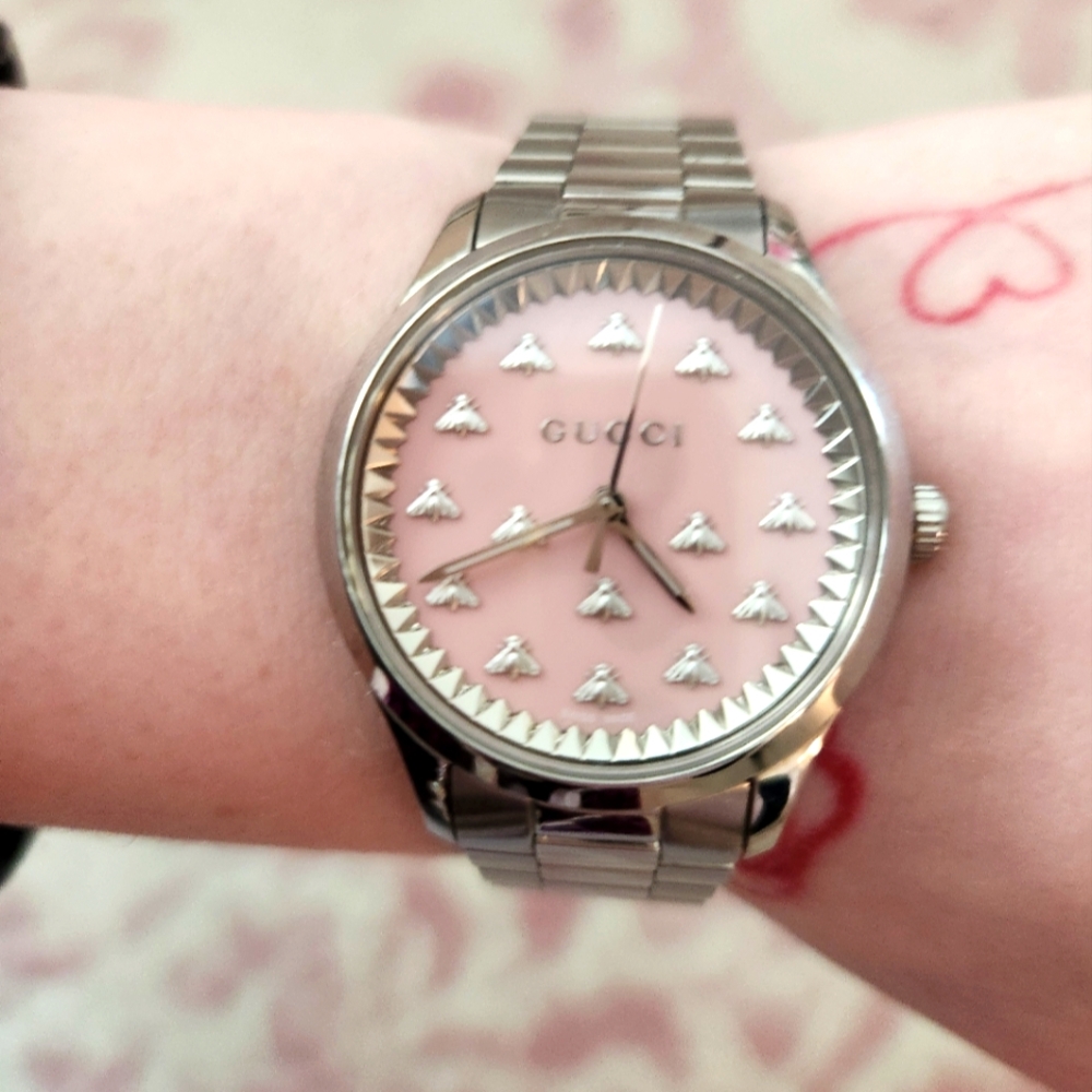 Gucci Silver Watch with Pink Dial